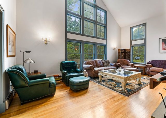 45 Bright Slope Way, Grantham, NH 03753