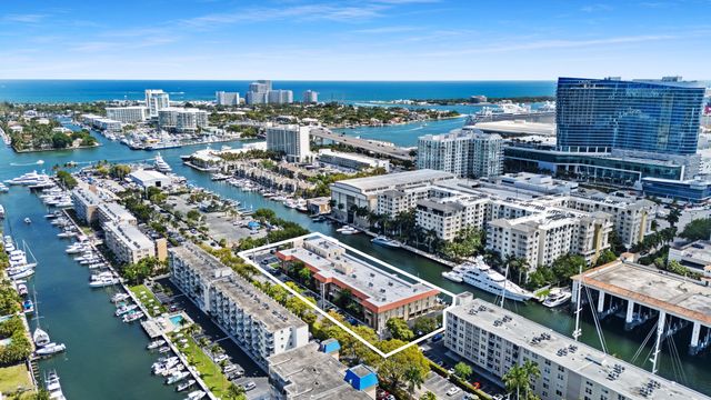 1700 SE 15th Street 306, Fort Lauderdale, FL 33316