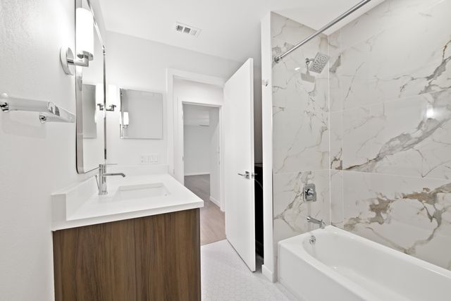 1700 SE 15th Street 306, Fort Lauderdale, FL 33316