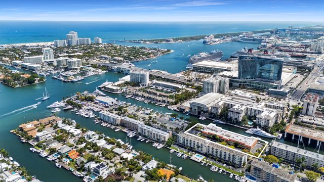 1700 SE 15th Street 306, Fort Lauderdale, FL 33316