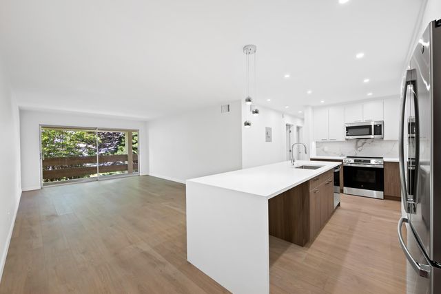 1700 SE 15th Street 306, Fort Lauderdale, FL 33316