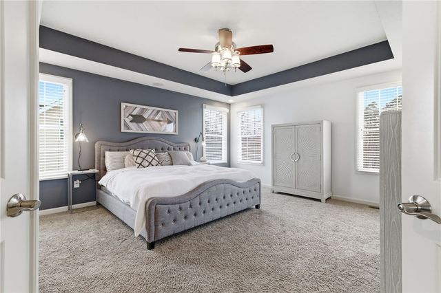 309 Dirkshire Ct, Adams Twp, PA 16046