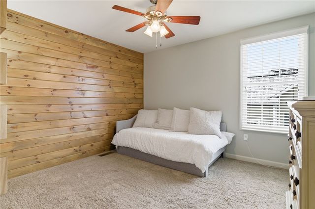 309 Dirkshire Ct, Adams Twp, PA 16046