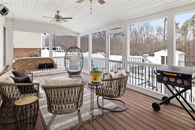 309 Dirkshire Ct, Adams Twp, PA 16046