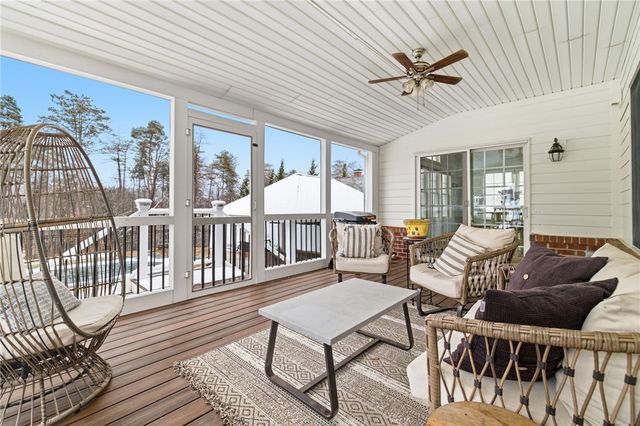 309 Dirkshire Ct, Adams Twp, PA 16046