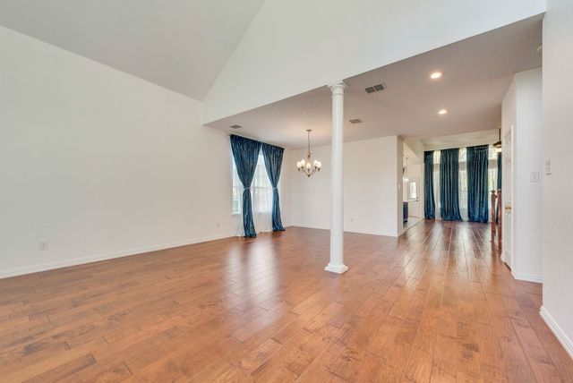 5214 Alazan Bay Drive, Rowlett, TX 75089