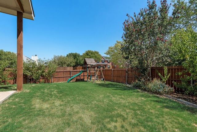 5214 Alazan Bay Drive, Rowlett, TX 75089