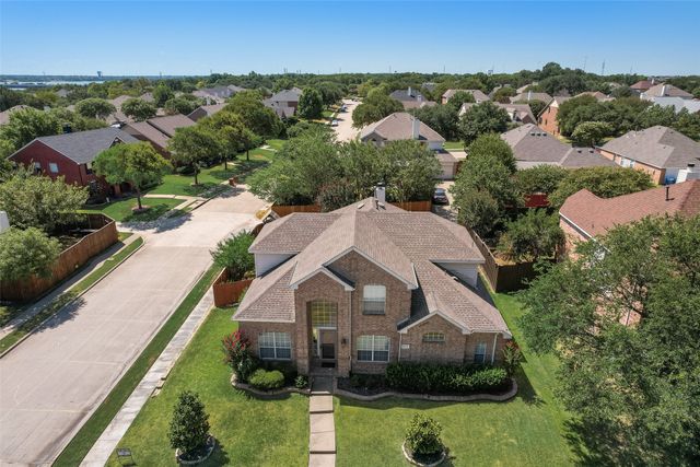 5214 Alazan Bay Drive, Rowlett, TX 75089