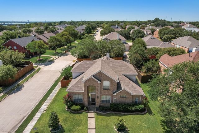 5214 Alazan Bay Drive, Rowlett, TX 75089