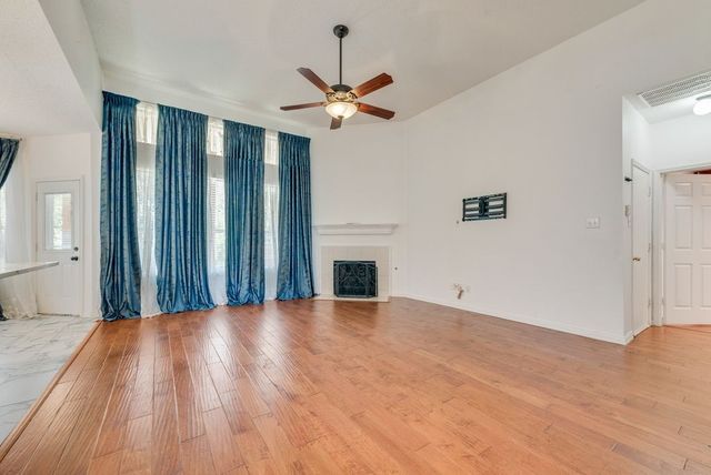 5214 Alazan Bay Drive, Rowlett, TX 75089