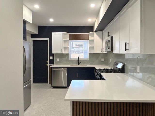 2636 E MONUMENT ST, Baltimore, MD 21205