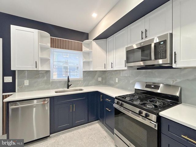 2636 E MONUMENT ST, Baltimore, MD 21205