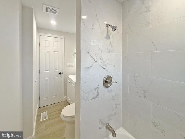 2636 E MONUMENT ST, Baltimore, MD 21205