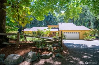 2327 31st Avenue NW, Olympia, WA 98502