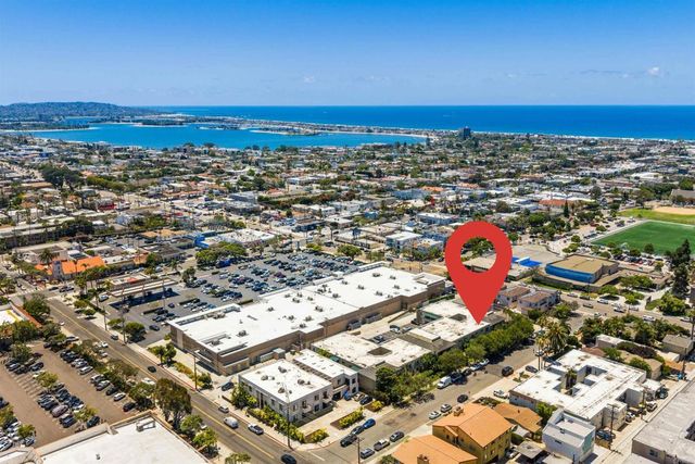 1645 Emerald 1D, San Diego, CA 92109