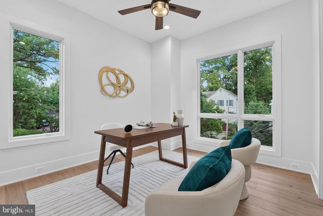 2816 N JEFFERSON ST, Arlington, VA 22207