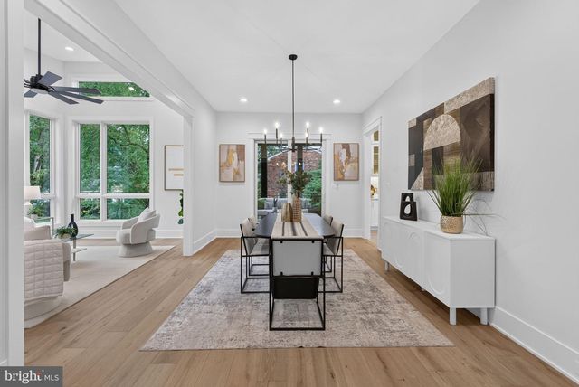 2816 N JEFFERSON ST, Arlington, VA 22207