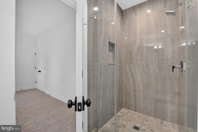 2816 N JEFFERSON ST, Arlington, VA 22207