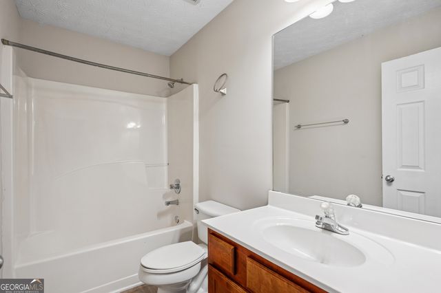 2040 Village Green Drive, Fairburn, GA 30213