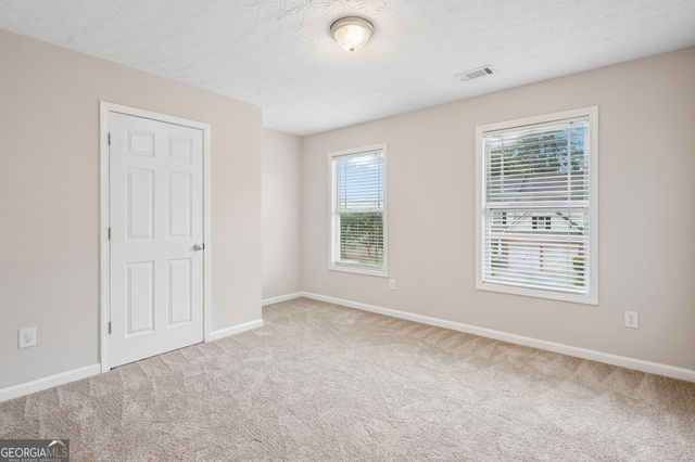 2040 Village Green Drive, Fairburn, GA 30213