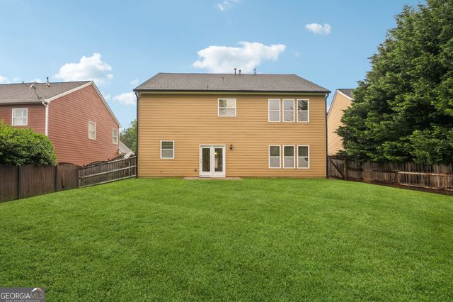 2040 Village Green Drive, Fairburn, GA 30213