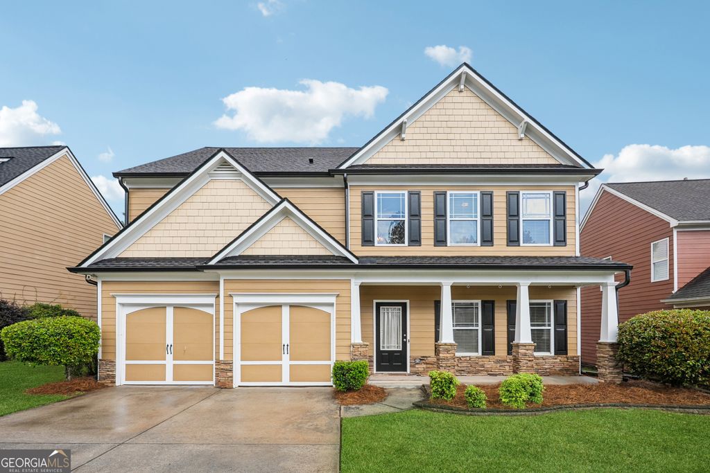 2040 Village Green Drive, Fairburn, GA 30213