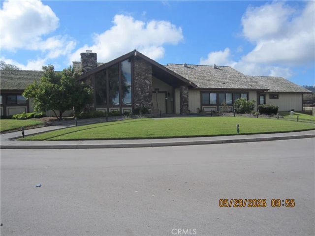 1650 E Clark, Santa Maria, CA 93455