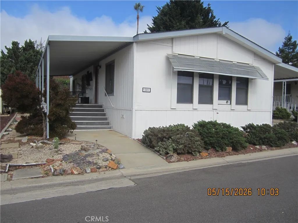 1650 E Clark, Santa Maria, CA 93455