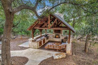 5 Tammy TER, Wimberley, TX 78676