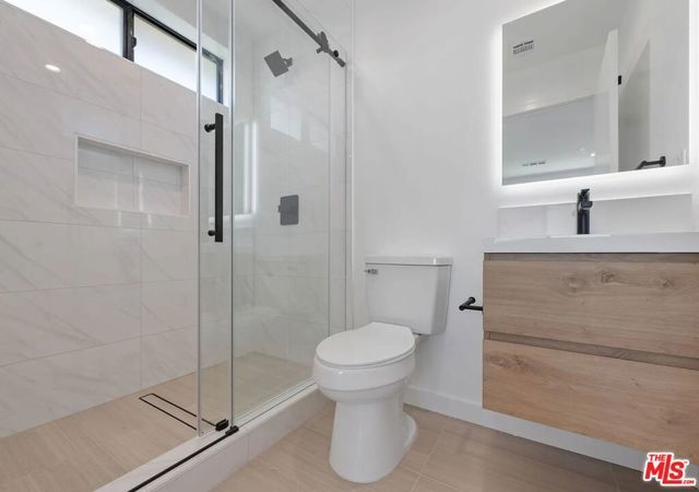 4810 Mascot Street, Los Angeles, CA 90019