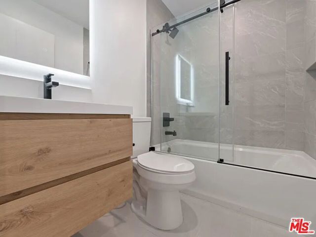 4810 Mascot Street, Los Angeles, CA 90019