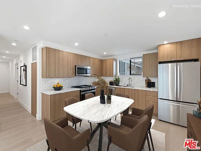 4810 Mascot Street, Los Angeles, CA 90019