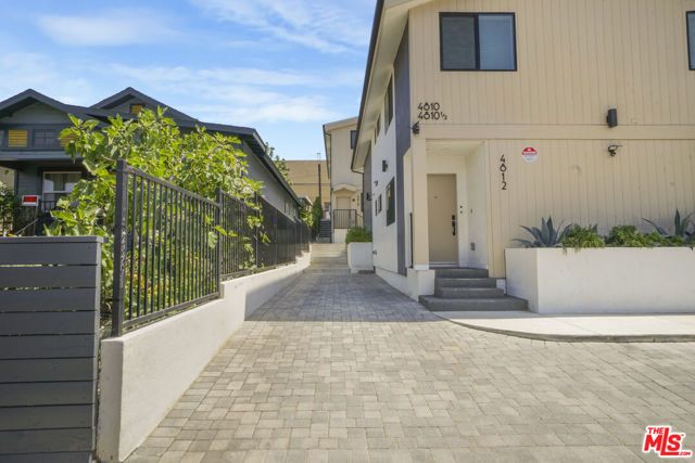 4810 Mascot Street, Los Angeles, CA 90019