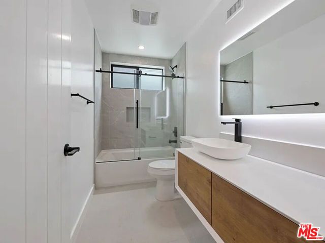 4810 Mascot Street, Los Angeles, CA 90019