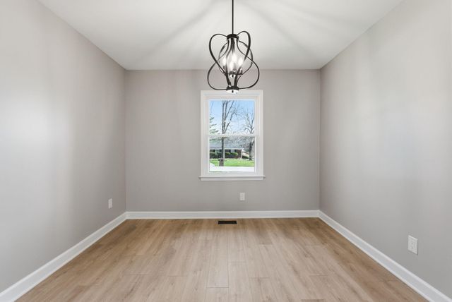 102 Bayberry Road, Versailles, KY 40383