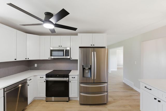 102 Bayberry Road, Versailles, KY 40383