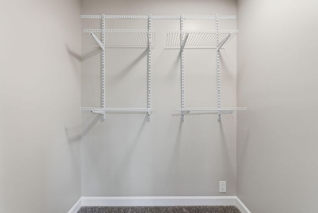 102 Bayberry Road, Versailles, KY 40383