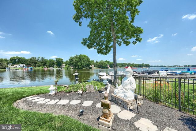 356 LAKE MEADE DR, East Berlin, PA 17316