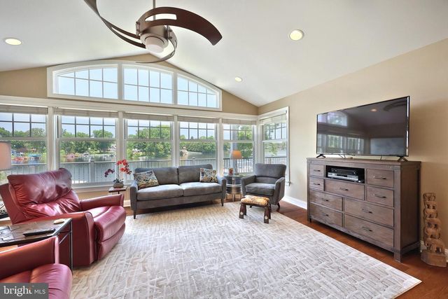 356 LAKE MEADE DR, East Berlin, PA 17316