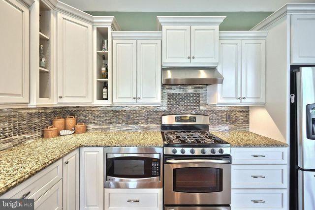 356 LAKE MEADE DR, East Berlin, PA 17316