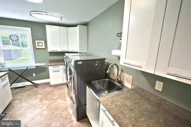 356 LAKE MEADE DR, East Berlin, PA 17316