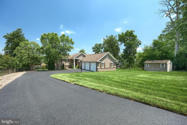356 LAKE MEADE DR, East Berlin, PA 17316