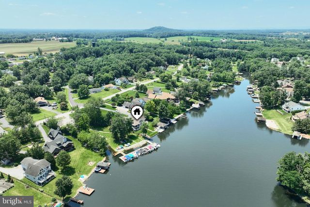 356 LAKE MEADE DR, East Berlin, PA 17316
