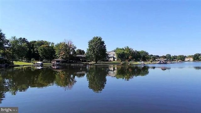 356 LAKE MEADE DR, East Berlin, PA 17316