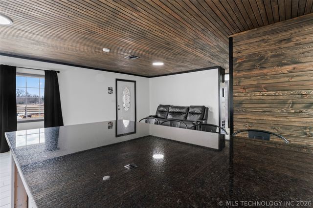 17090 S 4170 Road, Claremore, OK 74017