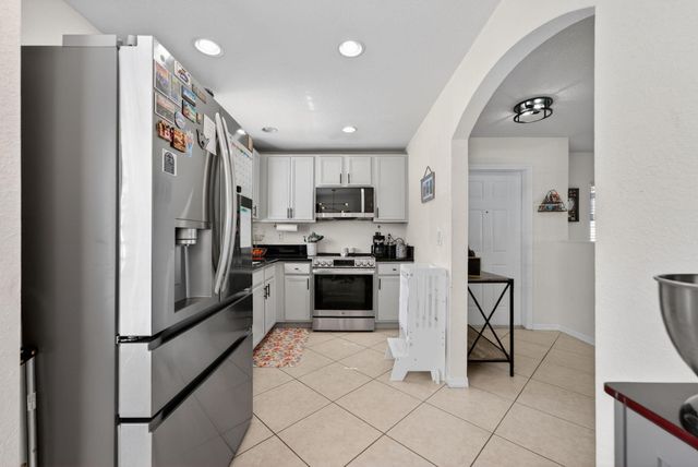 5951 Manchester Way, Tamarac, FL 33321
