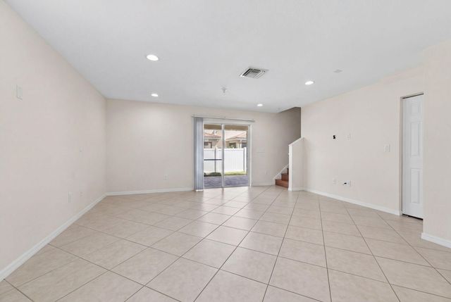 5951 Manchester Way, Tamarac, FL 33321
