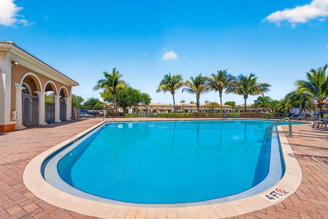 5951 Manchester Way, Tamarac, FL 33321