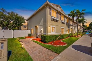 5951 Manchester Way, Tamarac, FL 33321
