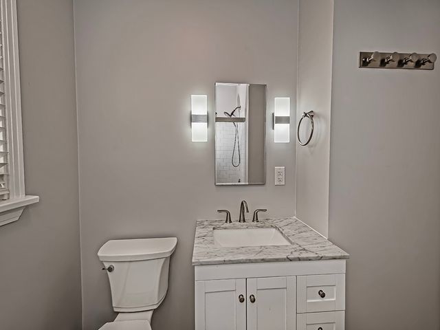 734 Lincoln Ave, Springdale Boro, PA 15144